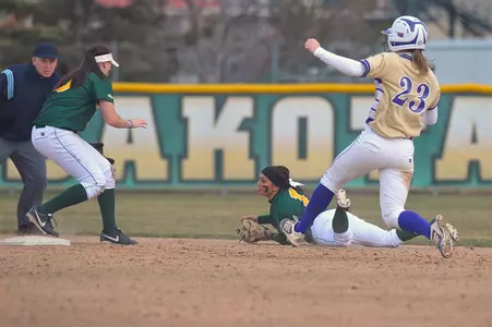 Cheyenne Garcia, Logan Moreland