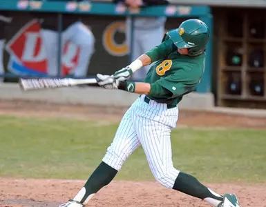 Luke Lind - UND