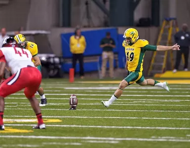 Ben LeCompte kickoff