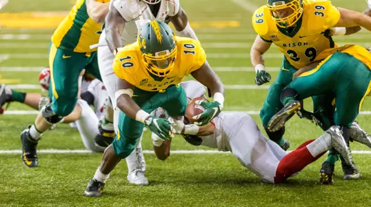 Lance Dunn dives for the goal line