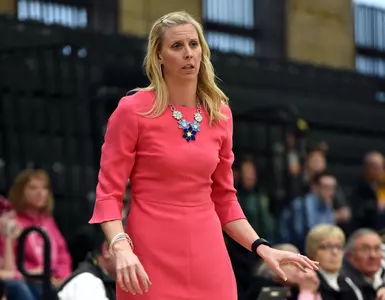 Head Coach Maren Walseth