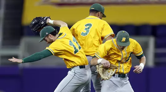 NDSU outfielder vs. Minnesota