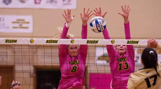 Bella Lien, Alexis Bachmeier