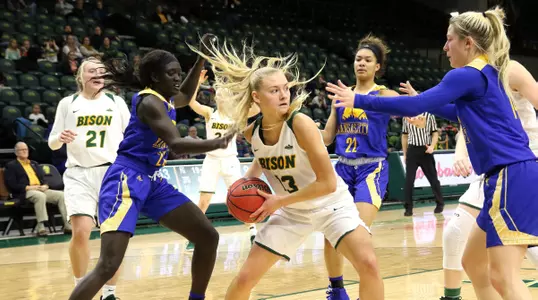 NDSU plays UMKC during the Sunday, December 2, 2018 game in Fargo, N.D. Photo by Carrie Snyder NDSU Women's Basketball vs. UMKC - Dec. 2, 2018 - Scheels Center - Fargo, ND