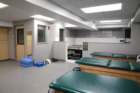 Athletic training tables