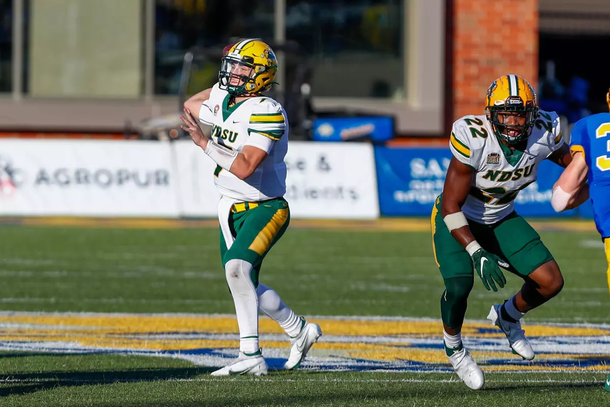 Cam Miller passing