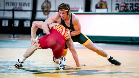 Riley Habisch
