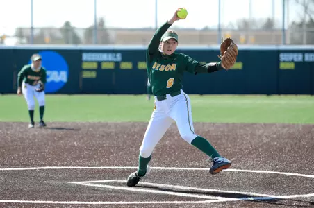 Paige Vargas pitching