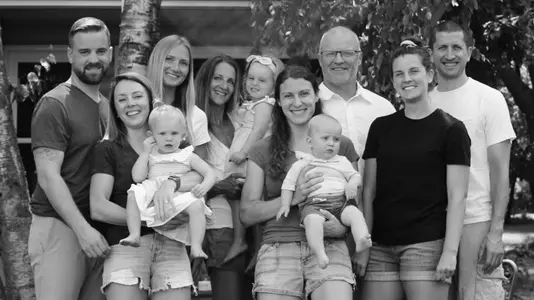 Photo of Chad Stark and family