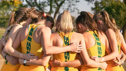 NDSU Women's Cross Country Team Huddle