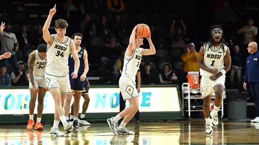 Noah Feddersen, Riley Massey, Damari Wheeler-Thomas