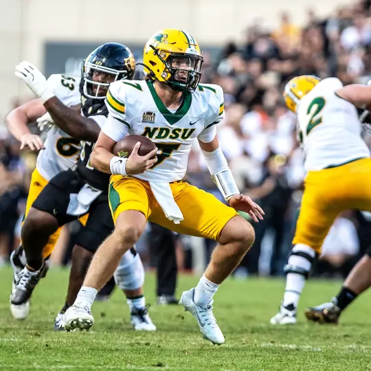 Cam Miller runs at Colorado