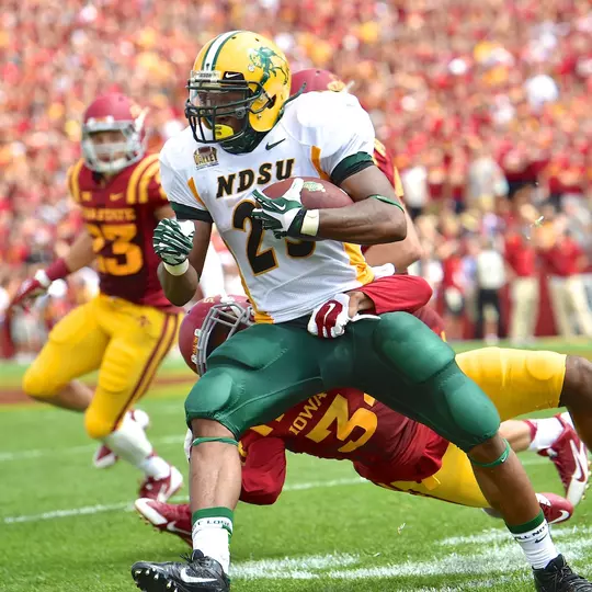 John Crockett runs at Iowa State