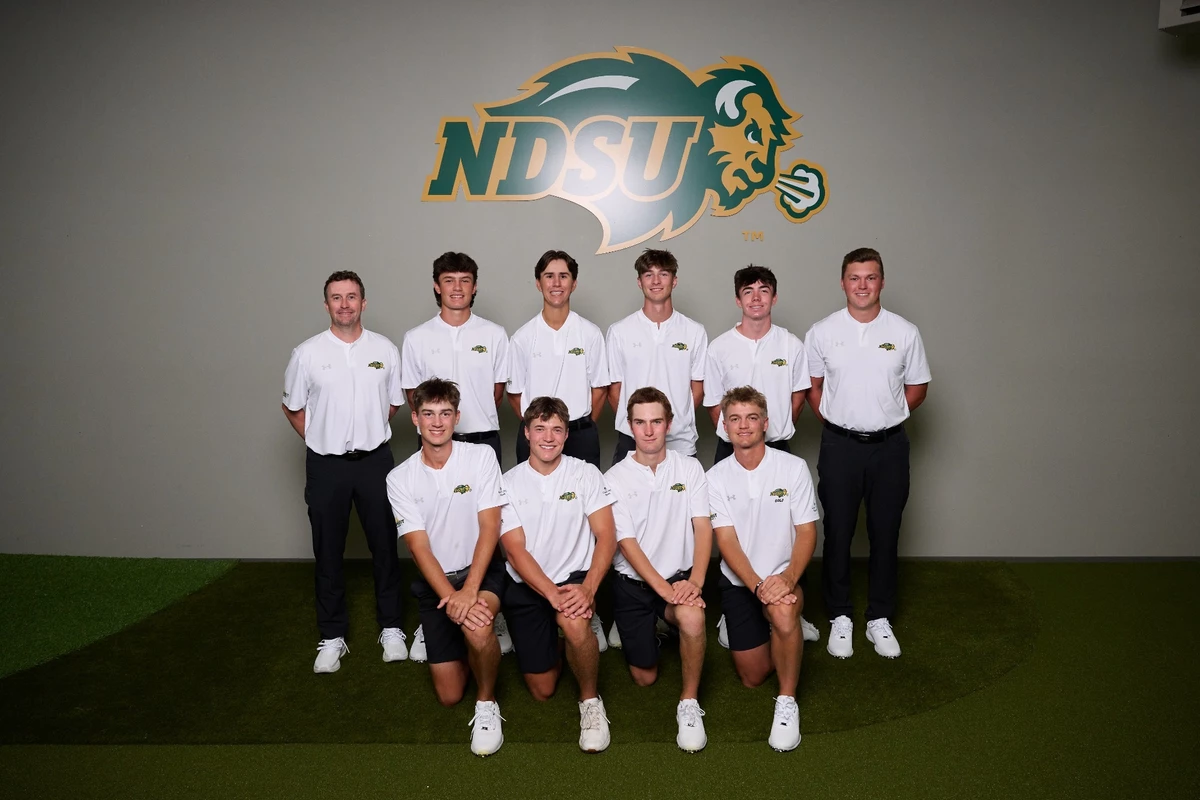 2026-27 Men's Golf Team Photo