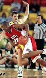 Courtney Alexander scored 22<br>points as Bulldogs win<br>Coors Light Classic Title.