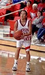 Guard Jessie Farias led all scored with 20 points against St. Mary's