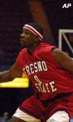 Dennis Nathan and Chris Jefferies each had 12 points to pace the Bulldogs.
