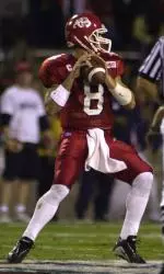 Junior quarterback David Carr was 23-of-28 for 257 and two touchdowns to lead Fresno State to a 45-27 victory over Hawai'i.