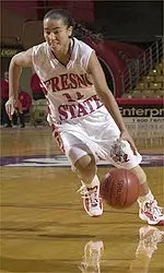 Laura Garcia scores 13 points on 5-of-15 shooting from the field, including 3-of-9 from 3-point range.