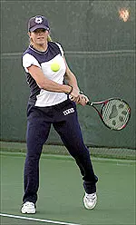 Sophomore Kelly Ramirez clinched the victory for the Bulldogs with a win at No. 6 singles.