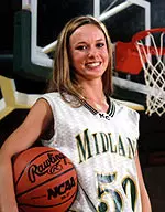 Chanie Sutherland, of Midland (Texas) Junior College, has signed a letter of intent to play for Fresno State next year.