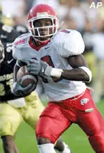 Junior receiver Marque Davis has looked good after the first week of spring drills. Davis and the Bulldogs will scrimmage Saturday at 12:30 p.m. at Merced College.