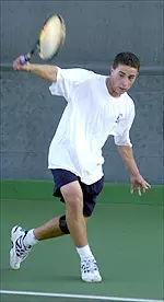 Alex Krohn's victory at No. 6 singles lifted Fresno State to a 4-3 win over UC Irvine on Monday.