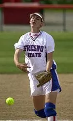 Wrapping up her Bulldog career last spring, 6-2 right-handed pitcher Leslie Poole was the 24th selection overall in the 2004 National Pro Fastpitch Elite Draft.
