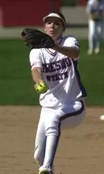 Sophomore All-America right-hander Jamie Southern pitched four-hit ball, recorded her ninth shutout victory and tallied 11 strikeouts in the 1-0, 9-inning win over Pacific.
