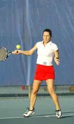 Freshman Jelena Pandzic dazzled once again on Saturday, winning in both singles and doubles to lift No. 21 Fresno State past 43rd-ranked Pepperdine.