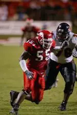 Brian Morris helped lead a staunch Bulldog defense that limited UCLA to a mere 164 yards of total offense in the Silicon Valley Football Classic.