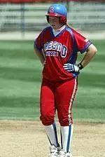 Lori Hoffman rbi single gave the Bulldogs an early lead.