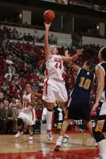 Senior Jenny Thigpin scored 15 points and grabbed 9 rebounds to lead the Bulldogs.