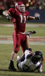 Defensive end Tyler Clutts, a 2006 second-team All-WAC selection, will lead the Dogs into the 2007 season.