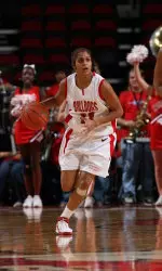 Chantella Perera scored a career high 28 points to lead Fresno State.