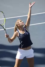 Junior Danon Beatty went 1-1 in singles and 1-1 in doubles this weekend at the Saint Mary's Invitational.