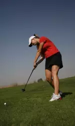 Taylor Siebert shot the low round of the day with a 75 in windy conditions.