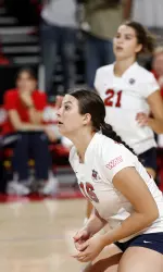 Lexi Watson had seven kills in her homecoming to Bakersfield.