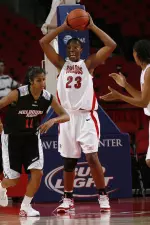 Erica Henry had 19 points and 14 rebounds against Saint Mary's.