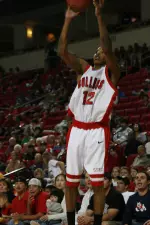 Eddie Miller scored 17 points for Fresno State Thursday night