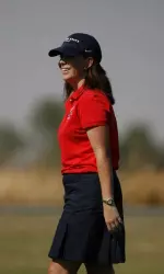Czinski is the second women added to the 2007-08 women's golf roster along with Villareal.