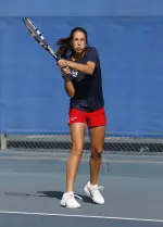 Sophomore Melanie Gloria is now ranked No. 2 in the country after going 3-0 in singles last week.