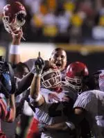 Fresno State's Cameron Worrell, now a member of the Miami Dolphins, celebrates Fresno States win over No. 22 Colorado in the 2001 Jim Thorpe Classic.