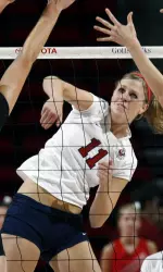 Freshman Lauren Berger led the team with a .273 hitting percentage.