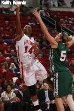 LaShaunte Stephens had 14 points and nine rebounds.
