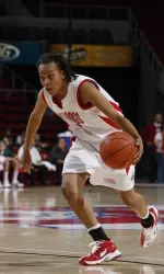 Jaleesa Ross earned Preseason All-WAC honors by the coaches and media.