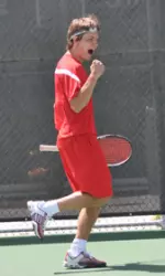 Senior Rudolf Siwy won his first match of the ITA Northern Cal Championship in straight sets.