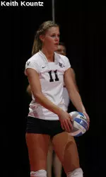 Lauren Berger led the 'Dogs with four total blocks vs. Utah State.