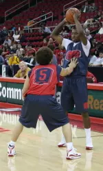The Fresno State men's and women's basketball teams participated in the Red and White Scrimmage on Wednesday night at the Save Mart Center.