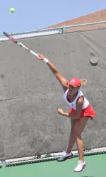 Renata Kucerkova, with doubles teammate Anastasia Petukhova, advanced to the finals of the 2008 ITA National Indoor Championships.